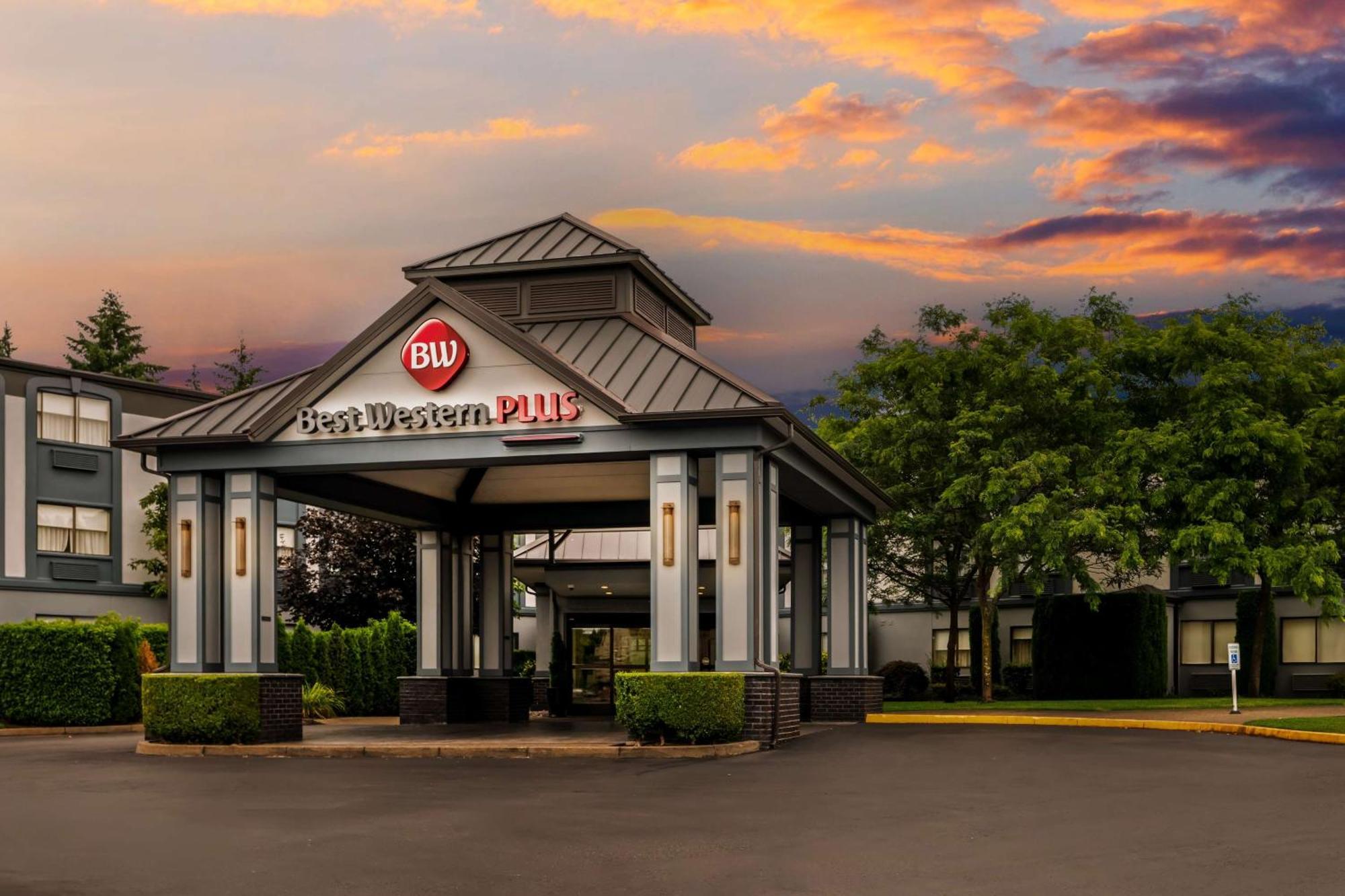 Best Western Plus Puyallup Hotel Exteriör bild